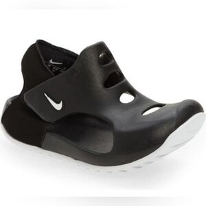 🔥NWT!! Nike Sunray Protect Toddler Shoes. Great For The Beach!!!